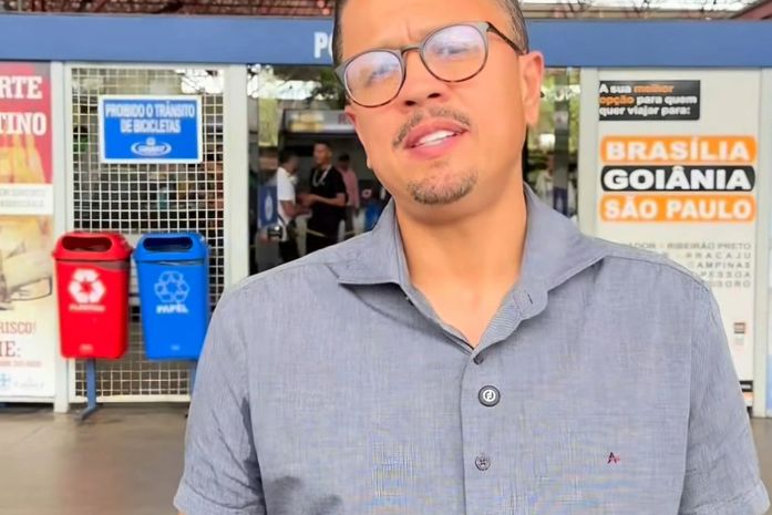 Débito, crédito, dinheiro ou PIX? Vereador repudia cobrança para usar banheiro em rodoviária: "Se a moda pega"