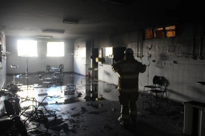 A suspeita é de que o incêndio tenha sido ocasionado por um curto-circuito no sistema de refrigeração