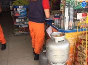Bombeiros fiscalizam estabelecimentos comerciais, casas de festas e eventos