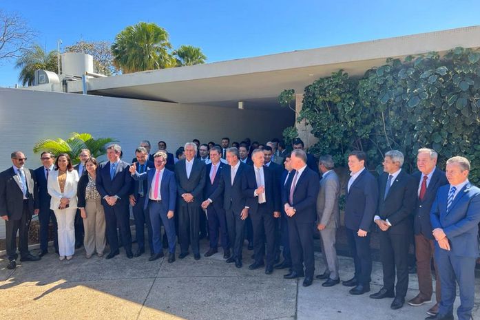 Em Brasília, Ronaldo Lessa representa Alagoas em reunião com Arthur Lira sobre a reforma tributária