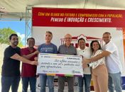 Prefeito Ronaldo Lopes e Deputado Rafael Brito entregam investimentos para o povo de Penedo