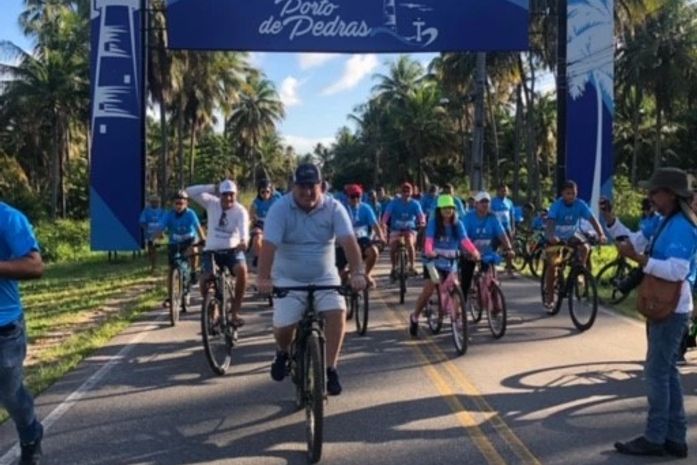 Passeio ciclístico da Emancipação combate efeitos climáticos