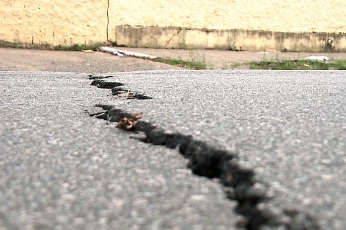 Afundamento do solo em bairros de Maceió