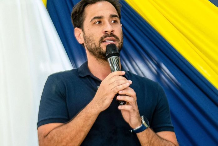 Prefs em Ação: Prefeitura de Santana do Mundaú realiza edição especial do Mês da Mulher e entrega novos veículos