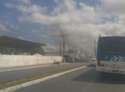 Alunos bloquearam as duas vias