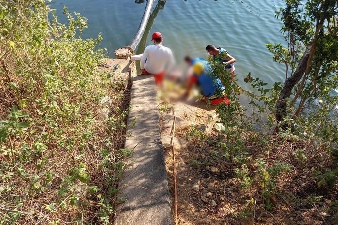 Bombeiros encontram corpo de homem dentro de rio em Olho D'Água do Casado