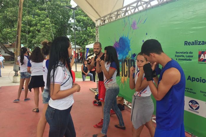 Esporte e Lazer leva oficinas e serviços para a população de Satuba