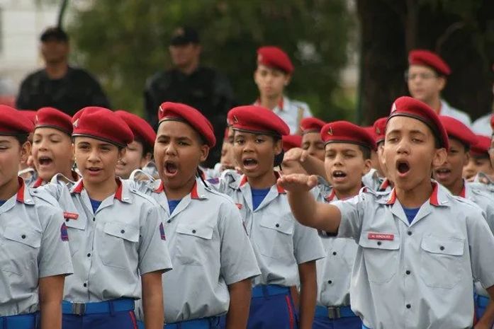 O esquema das escolas cívico-militares