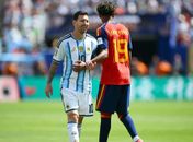 Lamine Yamal revela conselho de Messi após a final da Copa do Mundo