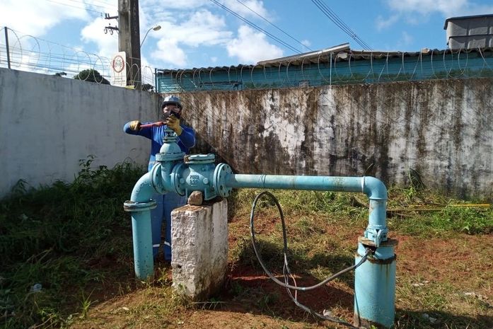 Bairros da parte alta de Maceió podem ter abastecimento de água suspenso por até 15 dias devido à serviço de manutenção