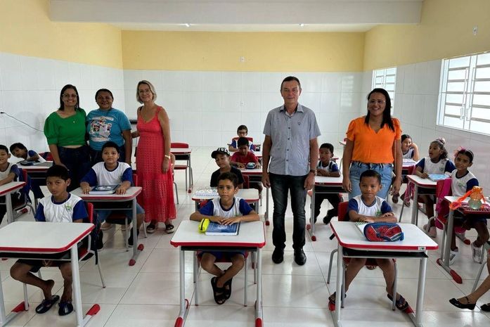 Volta às aulas de Anadia é marcada por aulas inaugurais da Creche CRIA e nova escola municipal