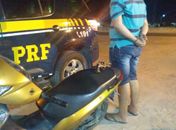 Agentes encontram arma em abordagem 