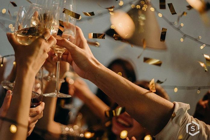 Festas de fim de ano no condomínio: regimentos pontuam o que é permitido em confraternizações