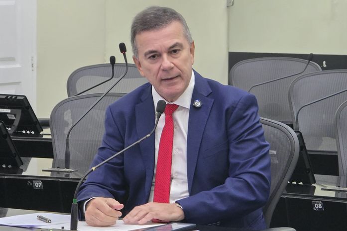 Deputado Ronaldo Medeiros
