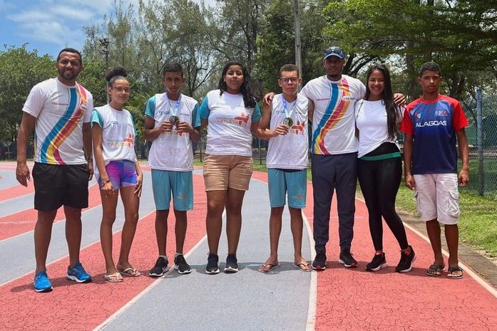 + Atletas: Estudantes de Coruripe sobem ao pódio em competição Norte-Nordeste
