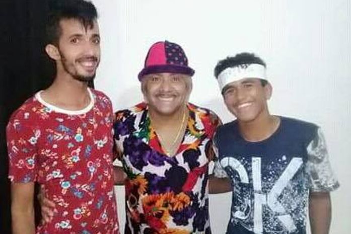 Usuários assistidos pelo SCFV/CRAS de Santana do Mundaú vão a show de humor