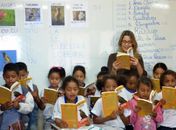 Dia do Professor: profissão desperta cada vez menos o interesse de jovens