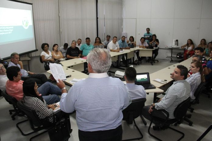 Contratados em 2015 e 2016 são demitidos da Prefeitura de Arapiraca