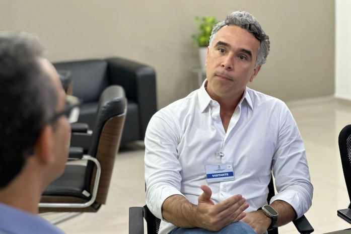 Rafael Brito defende permanência de estudantes da Uncisal beneficiados por critério de inclusão regional