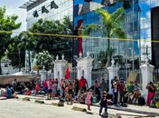 Sem-terra montam acampamento em frente ao Palácio do Governo e cobram avanço da reforma agrária em Alagoas
