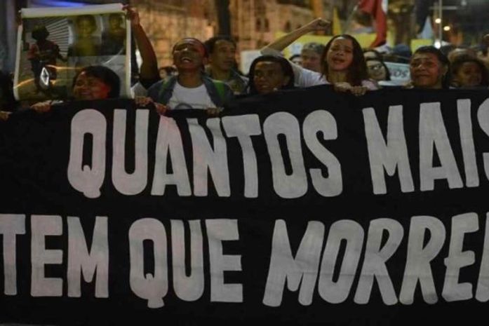 Genivaldo foi sufocado até a morte, em um camburão. Não é sobre Auschwitz.
É sobre a virulência do racismo estrutural naturalizado no Brasil