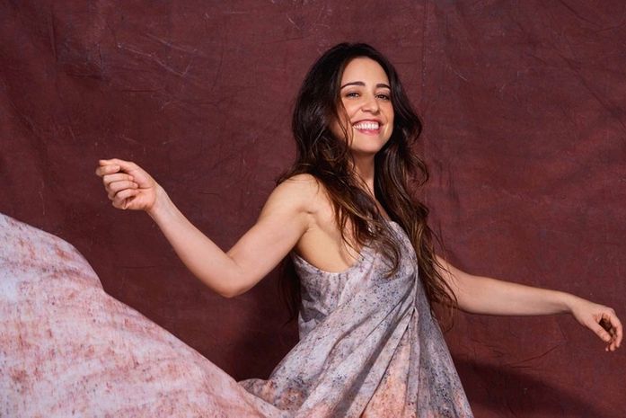 Roberta Sá lança Giro no Teatro Deodoro neste sábado