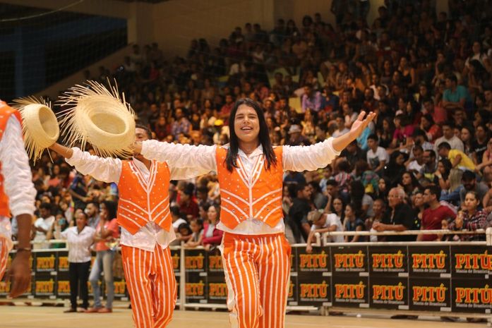 Juninas encantam público e levam emoção com histórias de fé e devoção em Arapiraca