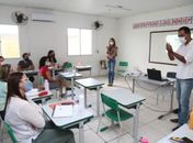Secretaria de Educação planeja estratégias para retorno às aulas presenciais