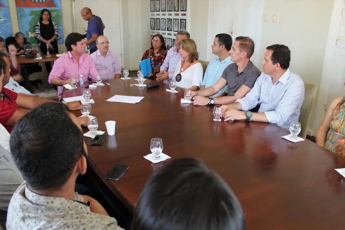 Reitora da Ufal recebe doação de terreno para construção do Campus Penedo