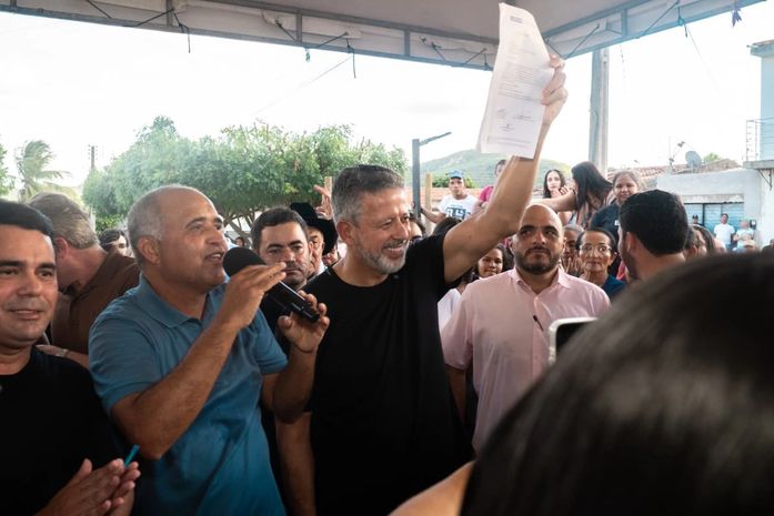 Pavimentação, desenvolvimento e trabalho para os municípios: Arthur Lira leva avanços a São José da Tapera