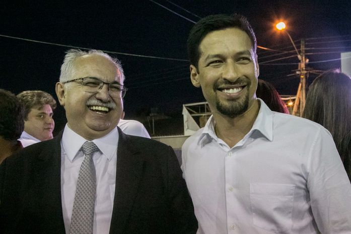 Rogério ao lado do deputado Rodrigo Cunha