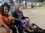 Sobre a 'nova' Praça Centenário, Alda, 93 anos diz: 'Ficou muito bonita, despertou boas lembranças, mas, precisa ter acessibilidade para pessoas idosas