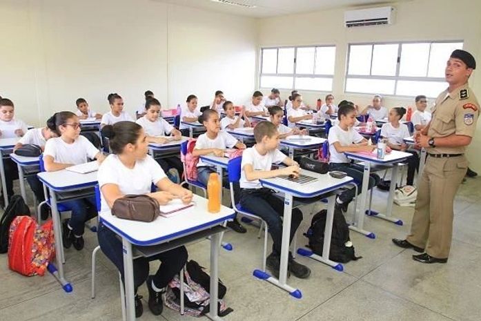 Neste domingo, (10) 620 candidatos fazem provas do Colégio Militar de Arapiraca