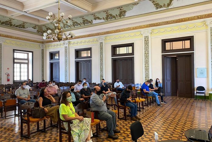 Representantes dos setores do varejo estiveram reunidos nesta segunda-feira (29) para reforçar a defesa da reabertura do comércio a partir do dia 1 de julho.