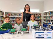Educadora girauense representa Alagoas em programa de robótica avançada no Paraná

