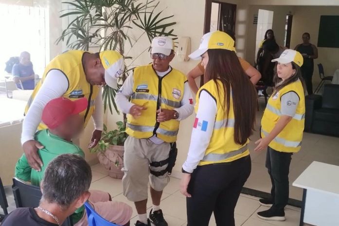 Homem em surto psicótico tenta invadir residência em Marechal Deodoro