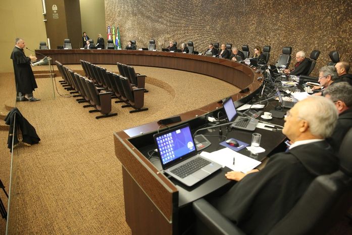 Julgamento do réu João Beltrão