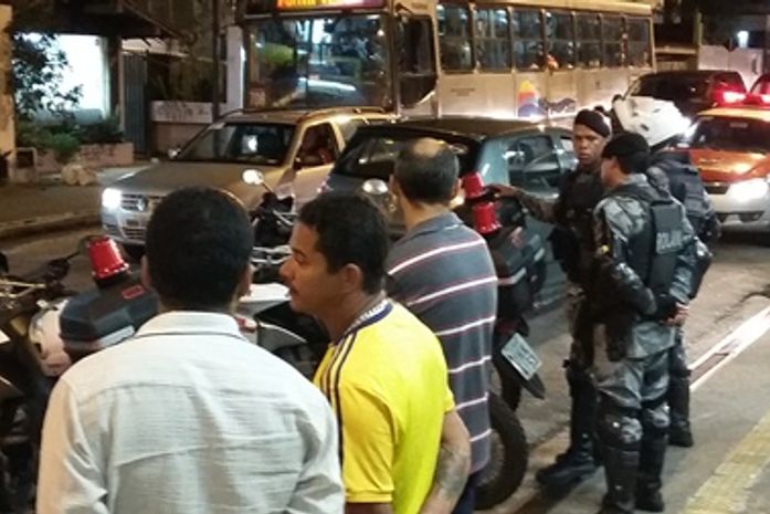 Motorista foi detido e será levado ao Code