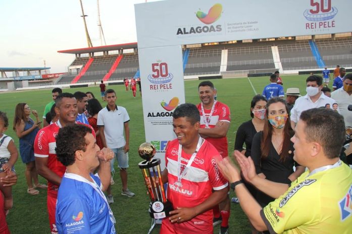 Solenidade, homenagens e jogo festivo marcam o Cinquentenário do Estádio Rei Pelé