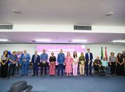 Governo formaliza apoio a 13 instituições de longa permanência e lança política estadual à pessoa idosa
