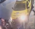 Câmeras registram momento em que policiais salvam bebê engasgado em Arapiraca