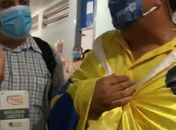Jorge VI paga de "esquecido" e é flagrado fazendo propaganda eleitoral dentro de escola