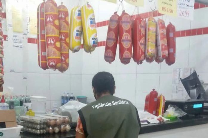 Vigilância Sanitária de Santana do Mundaú realiza inspeção em estabelecimentos