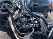 Colisão entre carro e moto deixa jovem gravemente ferido na AL 215