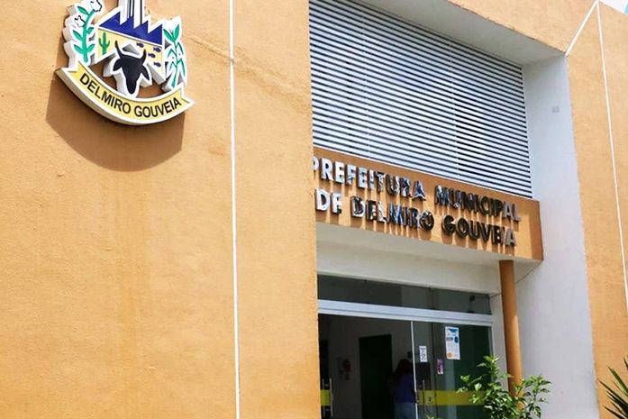Prefeitura de Delmiro Gouveia decreta ponto facultativo na sexta-feira (12)

