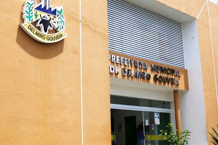 Prefeitura de Delmiro Gouveia decreta ponto facultativo na sexta-feira (12)