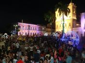Penedo Luz 2022 tem Papai Noel, decoração natalina, shows e Festival de Coros