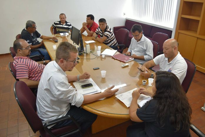 Sindpol agenda reunião com secretário e desocupa Seplag