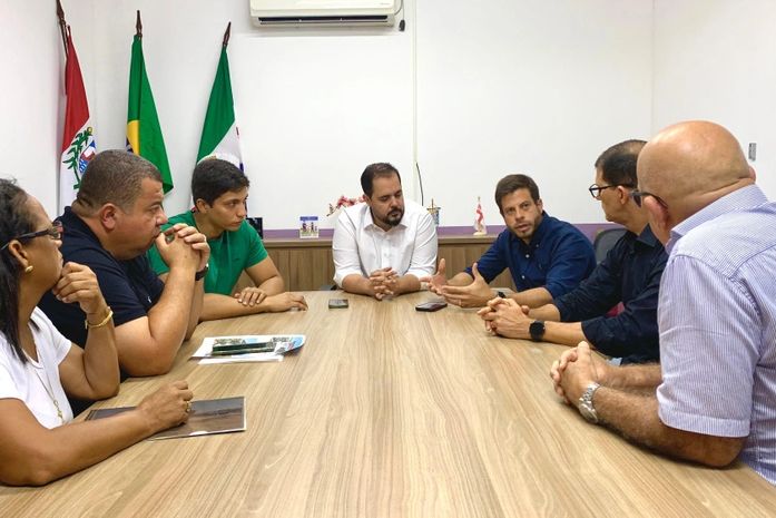 Segurança Cidadã e feirantes discutem organização da feira do Eustáquio Gomes