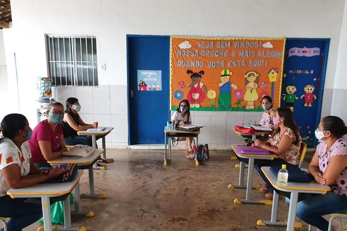 Profissionais da Educação de Anadia realizam planejamento para início do ano letivo de forma remota